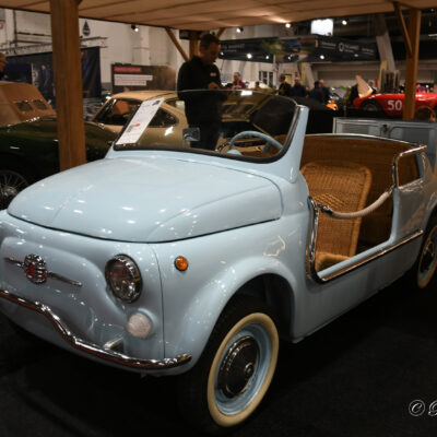 Interclassics Brussel - Fiat met rieten zetels !